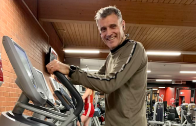 Simon Biagi in the gym